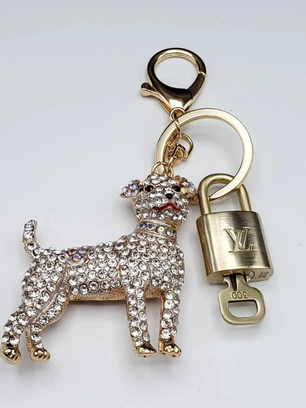 Authentic LV Gold Padlock 🔒Unbranded Dog Keychain Charm for Louis Vuitton Bags - Picture 3 of 10